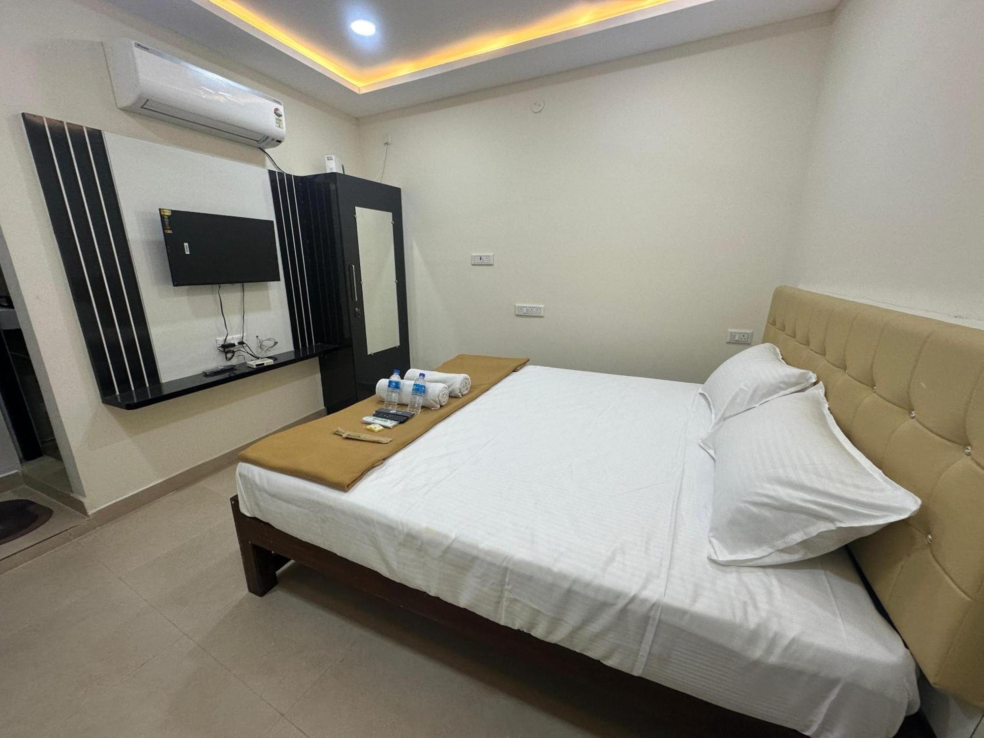 Mahadeepam Residency Villa ติรุวันนามาลัย ห้อง รูปภาพ